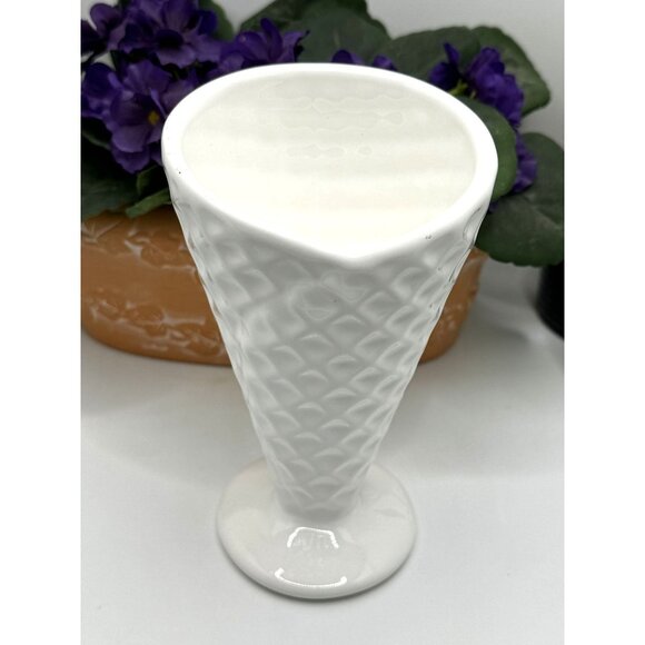 Handcrafted Ceramic Waffle Cone Ice Cream Cup - Picture 2 of 6